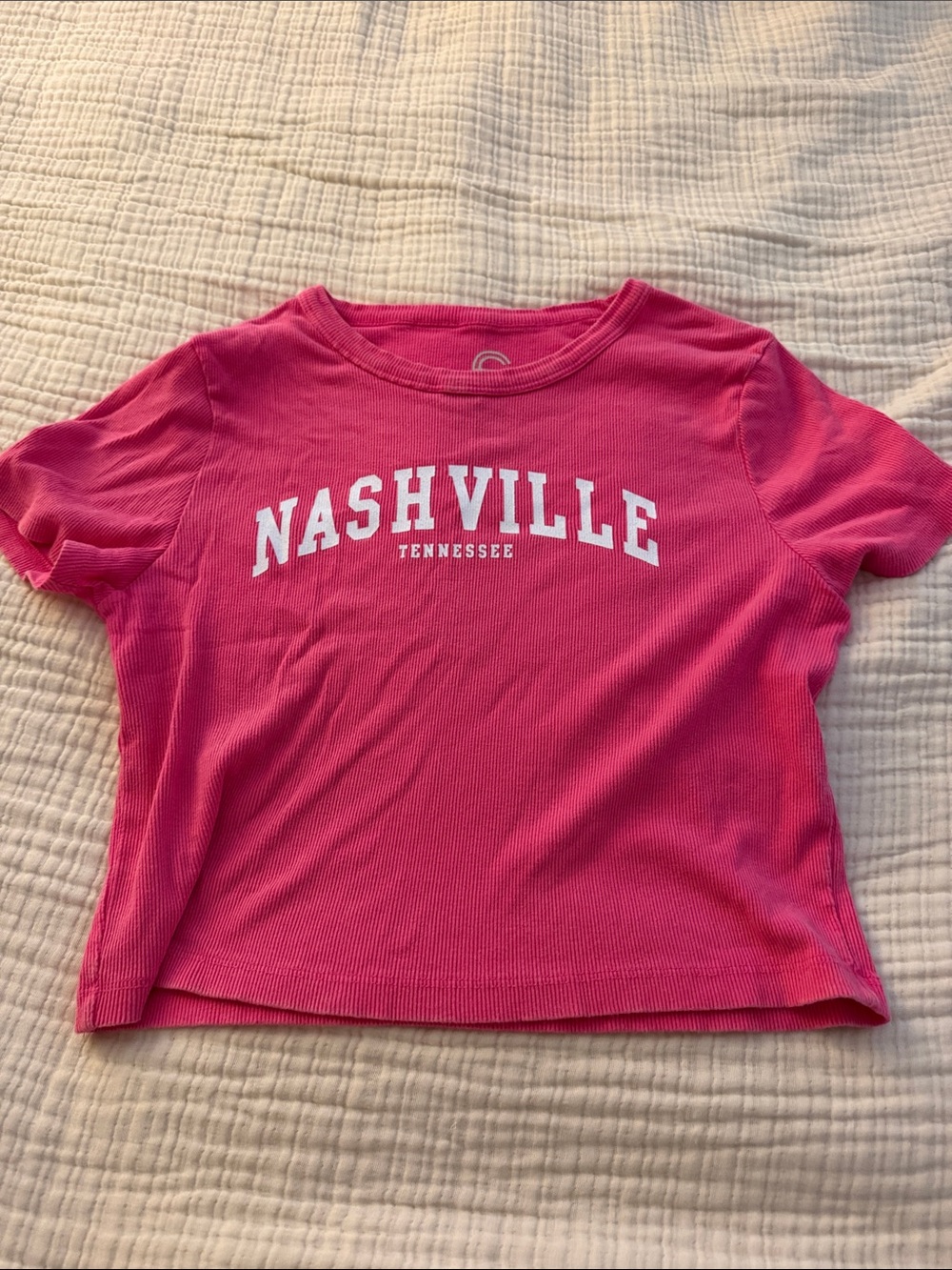 Nashville Graphic Tee - Hot Pink Short Sleeve
